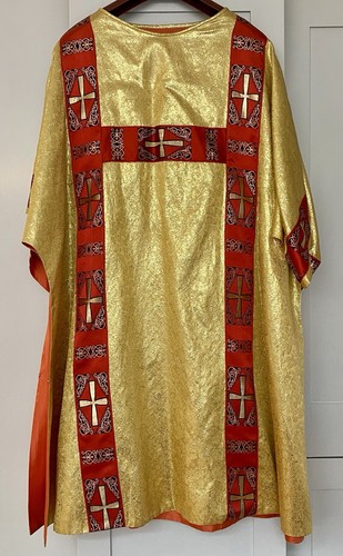 Priests chusable dalmatic - chusable,