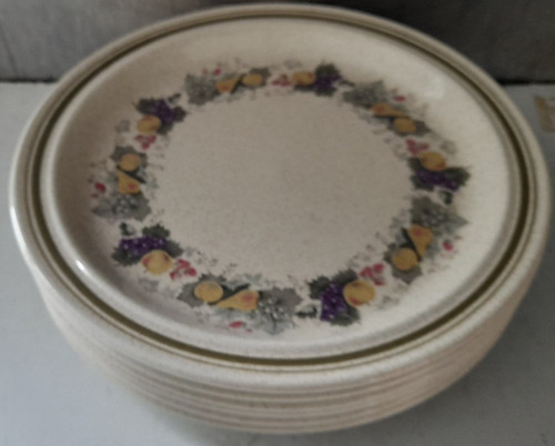 Vintage 1976 royal doulton - vintage,
