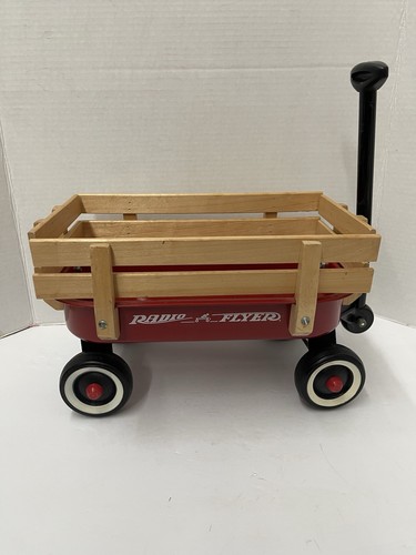 Vintage radio flyer wagon for - radio,