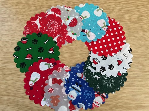 Assorted christmas fabric - 10,