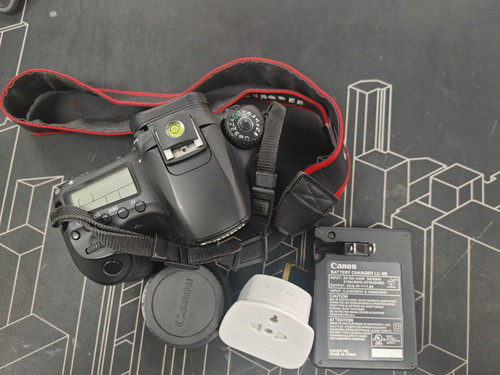 Canon eos 60d - canon, body