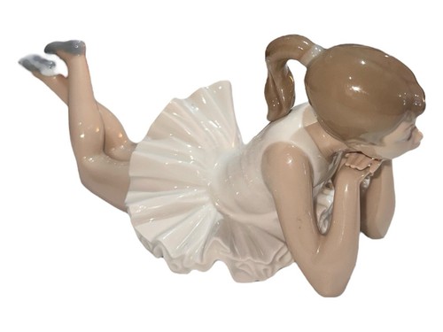 Nao lladro 00149 pensive - nao, by