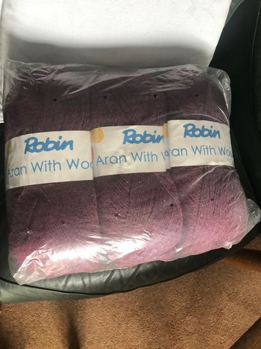 Robin aran with wool - robin,