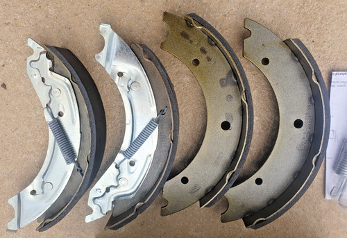 Knott brake shoes 250x40 - brake,