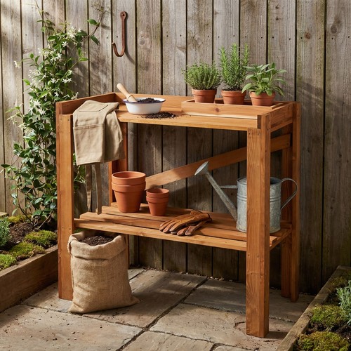 Potting table workspace - potting,
