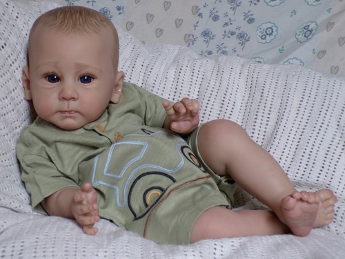 Reborn baby boy doll huxley - reborn,