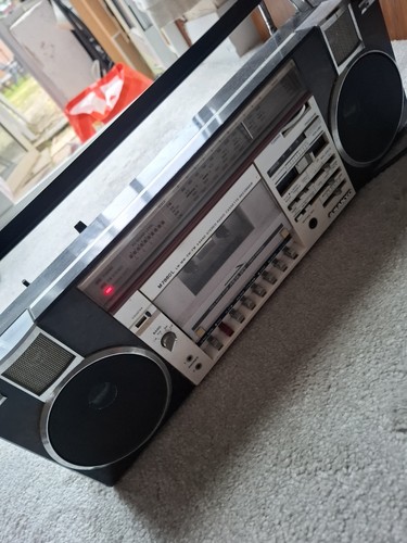 Sanyo 7880l boombox stereo - sanyo,