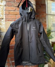 Arc'teryx Beta LT Raincoat