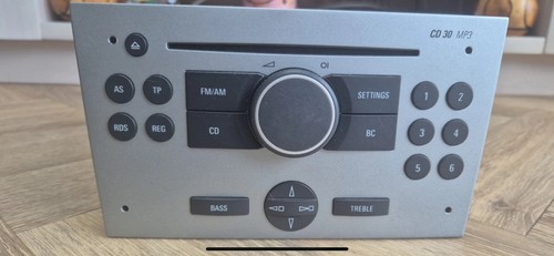 Vauxhall cd30 mp3 car radio - vauxhall,