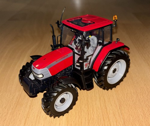 Universal hobbies scale - universal, 1:32