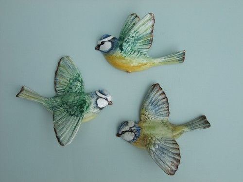 Beswick flying blue tit wall - flying,