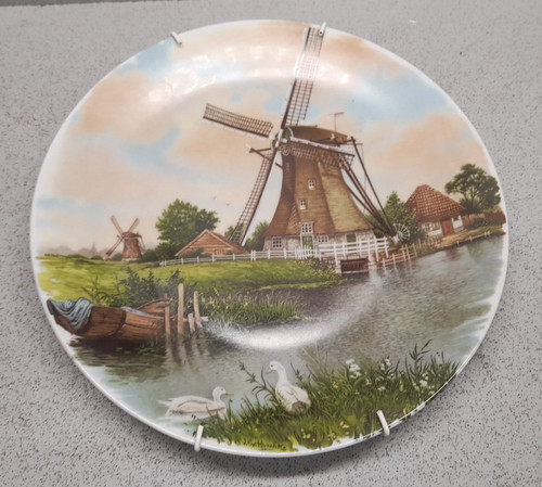 Vintage collectors plate - vintage, royal