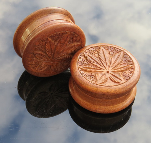 Wooden herb grinder 65mm hand - herb,