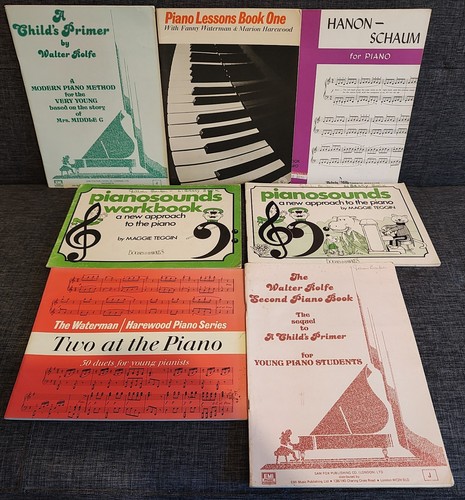 Piano lesson books - lesson,