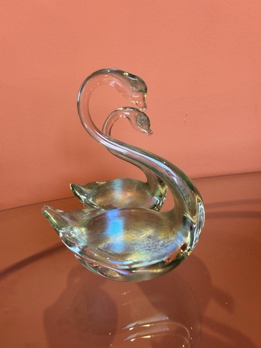 Swan signet heron iridescent - &,