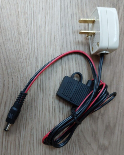 12v clipsal lead 5mm plug - clipsal,