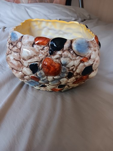 Vintage sylvac pebble vase - sylvac,