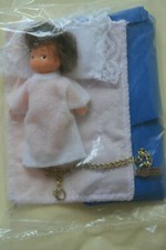 Pedigree Sindy Walk in the