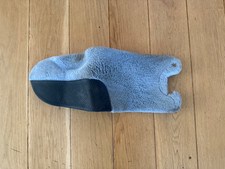 PORSCHE 993 MARBLE GREY DRIVER FOOT PEDAL CARPET TRIM 99355143002