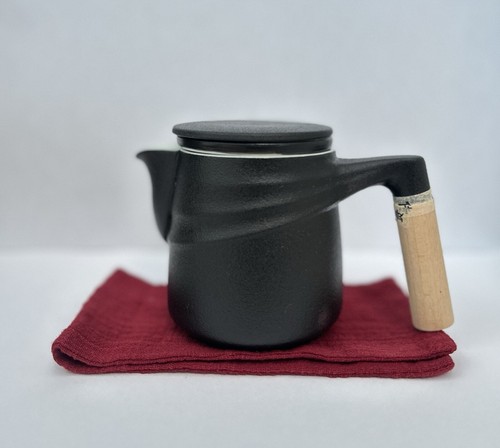 Japanese tea brewing travel - japanese,