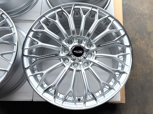 15x6 silver 4x100 4x114 3 - 4x100, 4x114.3