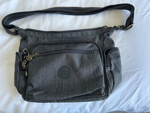 Preowned kipling gabbie - preowned,