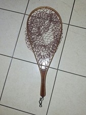 Orvis  Wooden Fly Fishing Landing Net w/ Belt Clip