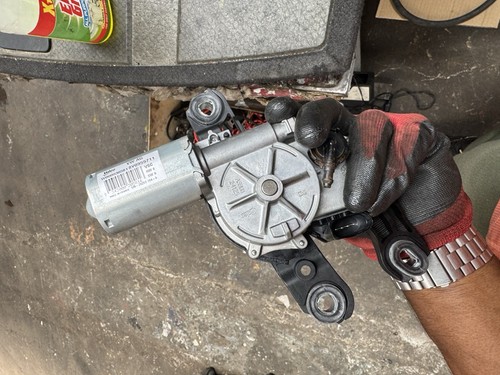 Audi rear wiper motor - 8v,