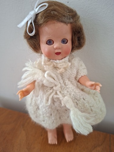 Vintage plastic sleepy eyed - plastic,