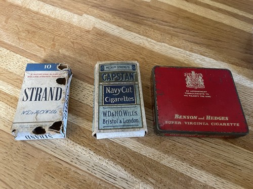 Old cigarette tin and - tin, packets