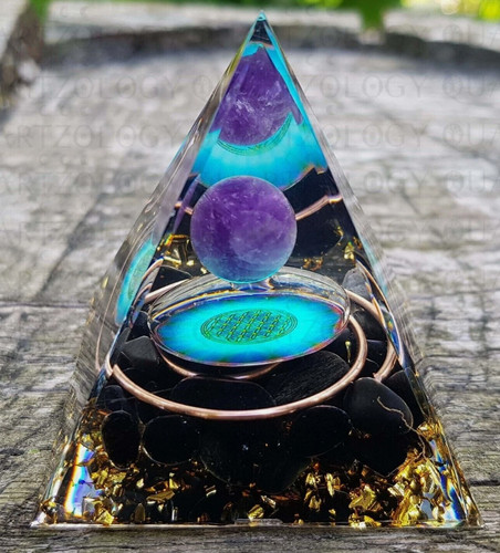 Orgonite pyramid positive - orgonite,