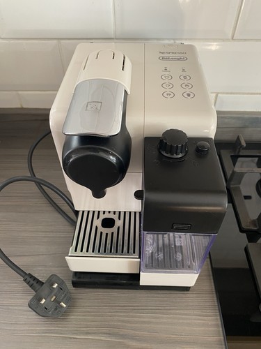 Longhi nespresso lattissima - de'longhi,