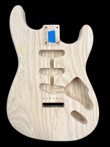 Stratocaster body swamp ash - stratocaster, /