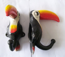 PAIR OF TOUCAN HOOKS HAND
