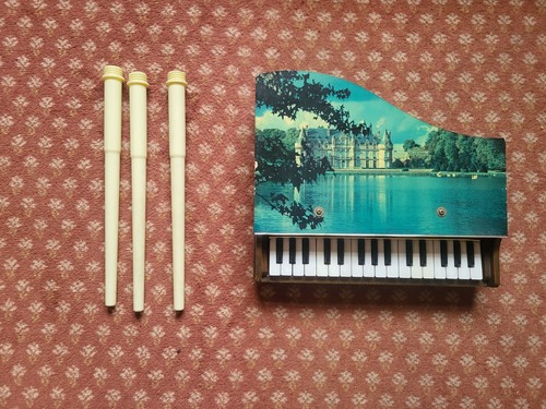 Childs grand piano musical - grand,