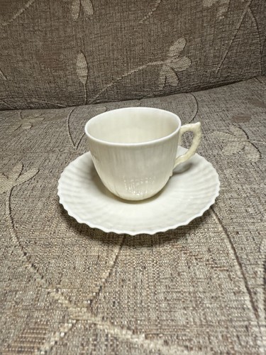 Belleek limpet yellow cup - limpet,