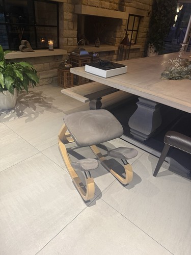 Varier kneeling chair - kneeling,
