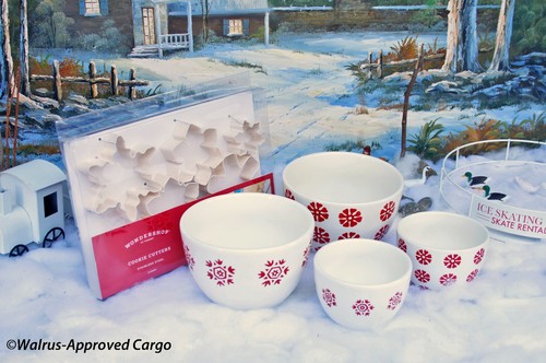 Crate barrel snowflake bowls - &,