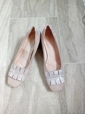 Hispanitas cream beige