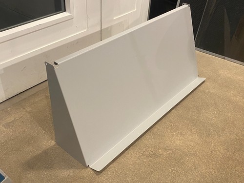 Vitsoe 606 display shelves - display,