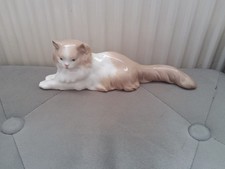 Neo by Lladro Cat Lying Down Porcelain Figurine Ornament