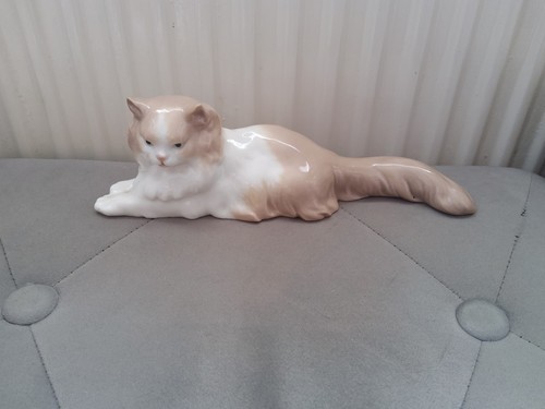 Neo lladro cat - neo, by