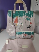 Radley Signature Picture