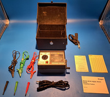 AVO MEGGER_MJ359 INSULATION & CONTINUITY TESTER - FREE SHIPPING