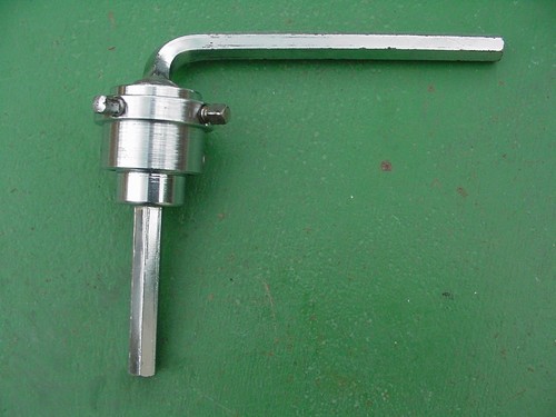 One 1960s used vintage rogers - one,