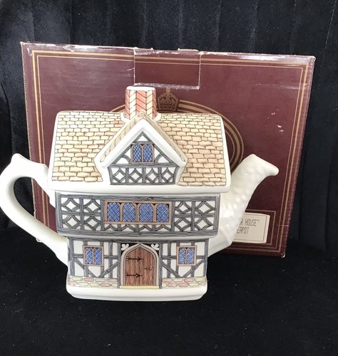 Vintage sadler teapot - sadler, tudor