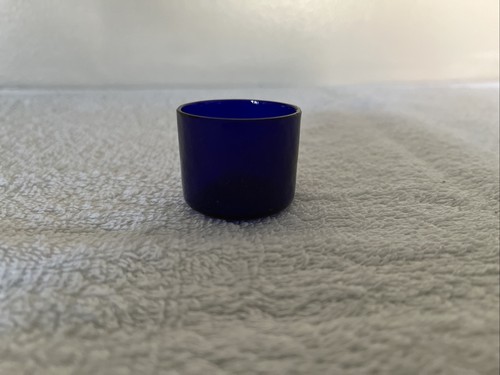 Cobalt blue glass - blue,
