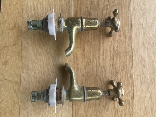 Vintage brass bathroom - brass,