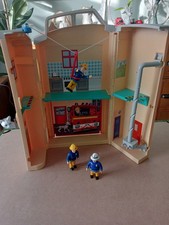 Fireman Sam Fire Station & Three Fire Men Action Figures,Fire Chief & Two Others