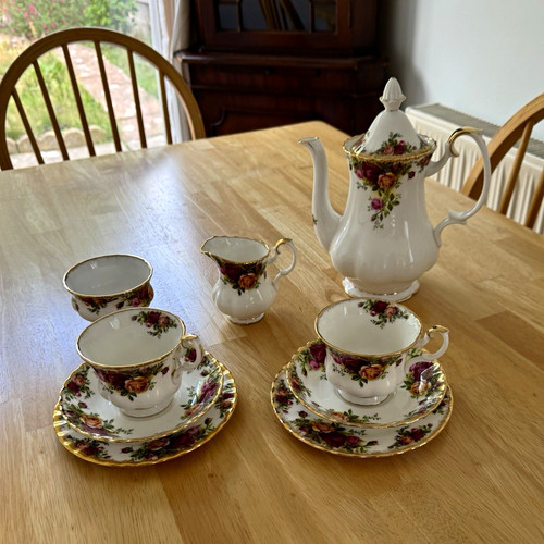 Royal albert old - royal,